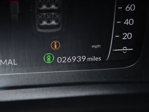 Used 2025 Honda Pilot Elite image 19