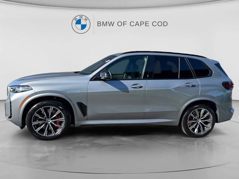 Used 2026 BMW X5 M60i AWD/4WD image 4