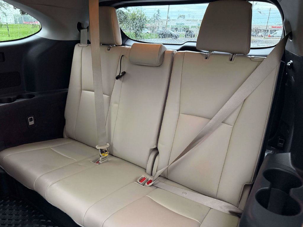 Used 2023 Toyota Highlander Limited AWD/4WD image 13