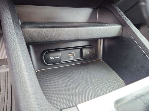 Used 2024 Kia Forte LXS image 16