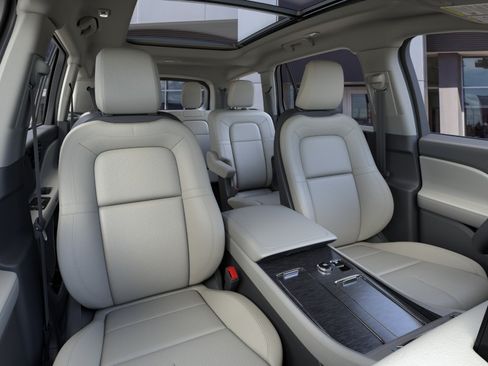 New 2026 Lincoln Aviator Reserve w/ Jet Appearance Package AWD/4WD image 34
