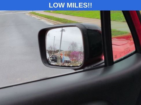 Used 2022 Jeep Renegade Limited w/ Sun, Sound & Wheels Group image 18