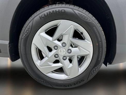 Used 2026 Hyundai Kona SE FWD image 10