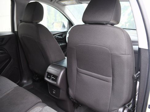 Used 2024 Chevrolet Equinox LT AWD/4WD image 27