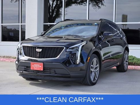 Used 2023 Cadillac XT4 Sport image 3