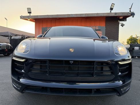 Used 2018 Porsche Macan GTS AWD/4WD image 2