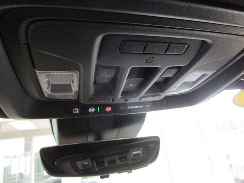 New 2026 GMC Sierra 1500 AT4 w/ AT4 Premium Package AWD/4WD image 49