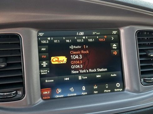 Used 2023 Dodge Charger SXT w/ Blacktop Special Edition image 18