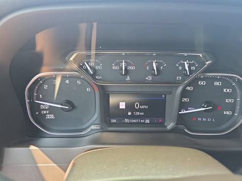 Used 2020 GMC Sierra 1500 SLT w/ SLT Premium Plus Package AWD/4WD image 28