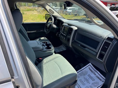 Used 2018 RAM 1500 Express image 16