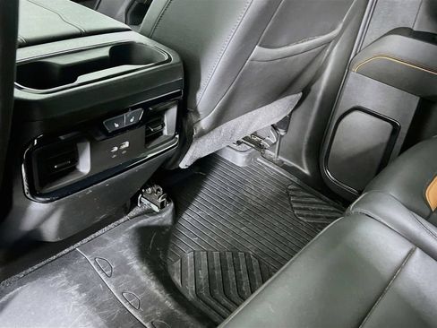Certified 2024 GMC Sierra 2500 AT4 w/ AT4 Preferred Package AWD/4WD image 27