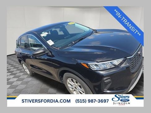 Used 2023 Ford Escape Active AWD/4WD image 1