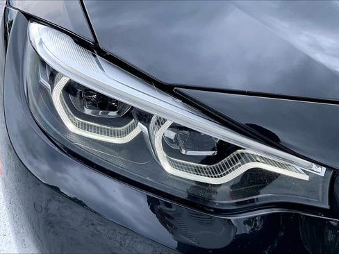 Used 2020 BMW M4 Convertible w/ Competition Package image 25