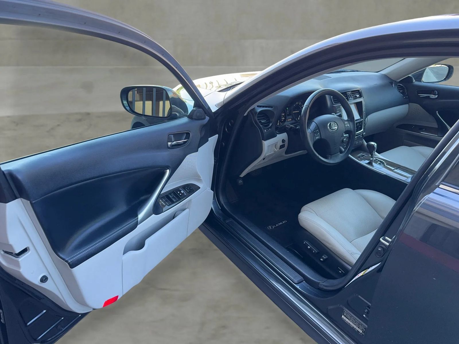 Used 2009 Lexus IS 250 RWD image 13