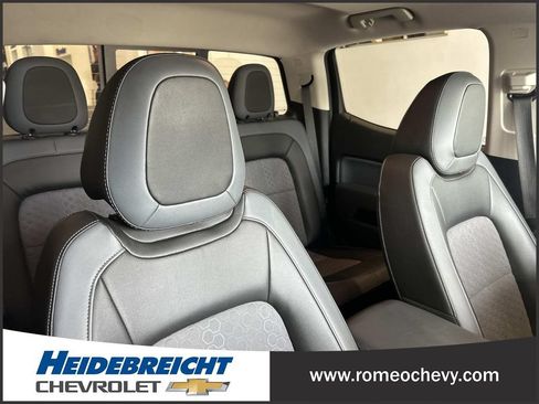 Used 2016 Chevrolet Colorado Z71 AWD/4WD image 33