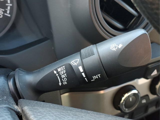 Used 2023 Toyota Tacoma SR AWD/4WD image 26