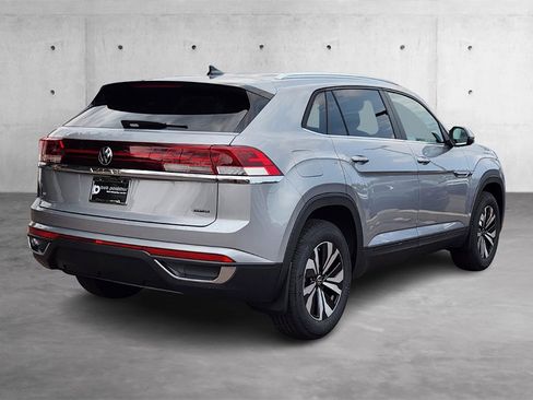 New 2026 Volkswagen Atlas Cross Sport SE image 28