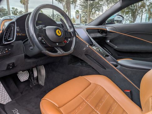 Used 2022 Ferrari Roma image 4