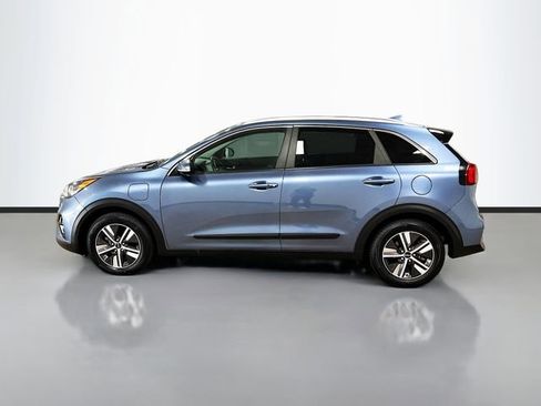 Certified 2022 Kia Niro EX image 4