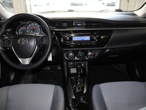 Used 2014 Toyota Corolla L FWD image 11