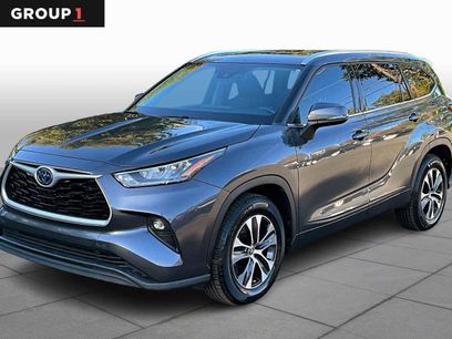 Certified 2020 Toyota Highlander XLE