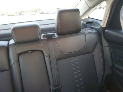 Used 2014 Ford Focus SE w/ Equipment Group 201A image 14