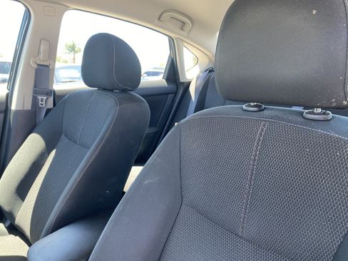 Used 2018 Nissan Sentra S FWD image 16