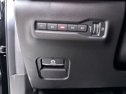 Used 2025 Jeep Wagoneer S Limited AWD/4WD image 33