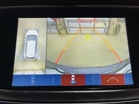 Used 2018 Buick Enclave Avenir w/ Avenir Technology Package image 26