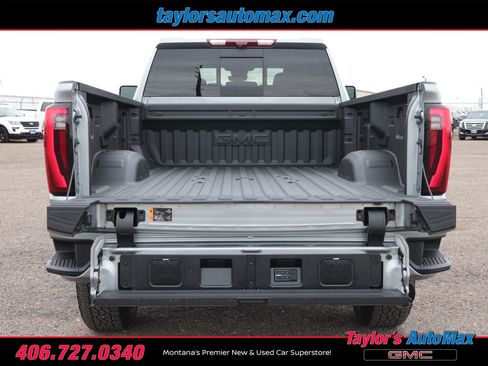 New 2026 GMC Sierra 3500 Denali Ultimate AWD/4WD image 47