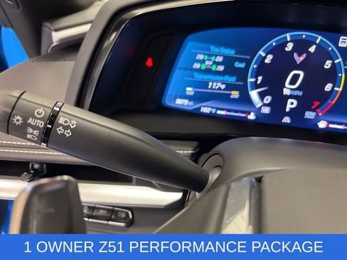 Used 2021 Chevrolet Corvette Stingray Preferred Cpe w/ 2LT RWD image 32