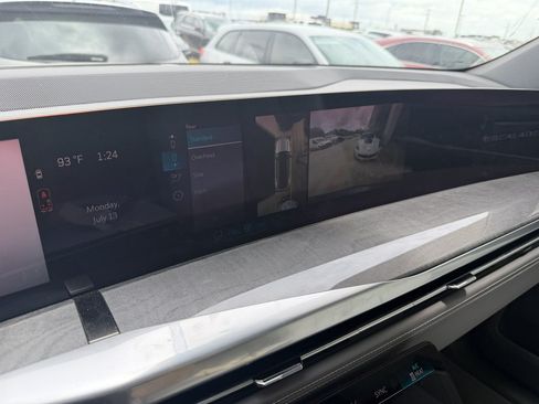Used 2026 Cadillac Escalade IQ Sport 1 AWD/4WD image 17