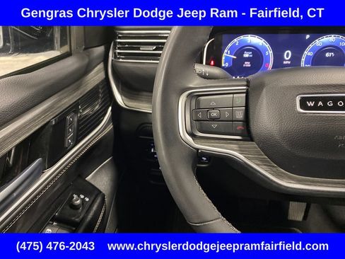 Certified 2024 Jeep Wagoneer Series III AWD/4WD image 19