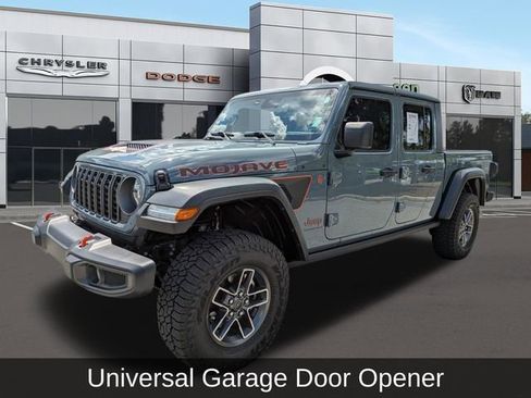 Used 2024 Jeep Gladiator Mojave w/ Safety Group AWD/4WD image 8
