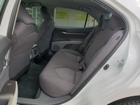 Used 2023 Toyota Camry LE image 12