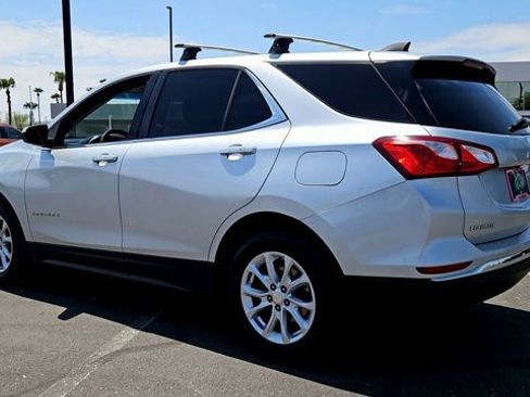 Certified 2018 Chevrolet Equinox LT FWD image 6