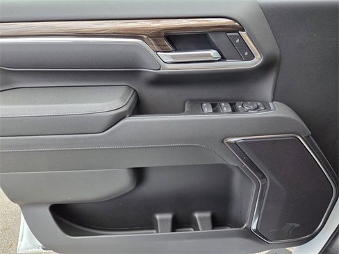 New 2026 Chevrolet Silverado 2500 LT image 23