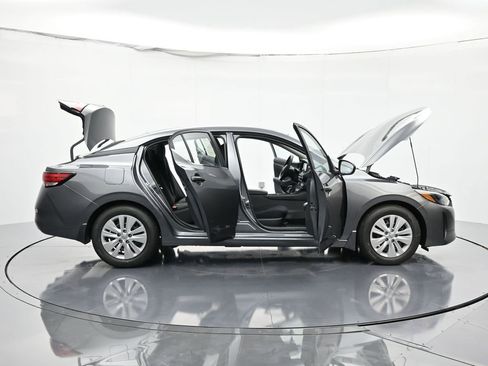 New 2025 Nissan Sentra S image 49