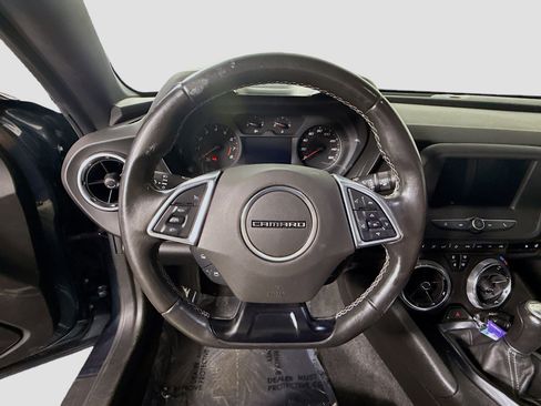 Used 2019 Chevrolet Camaro LT image 13