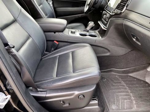 Used 2021 Jeep Grand Cherokee Limited w/ Quick Order Package 28K 80th AWD/4WD image 24