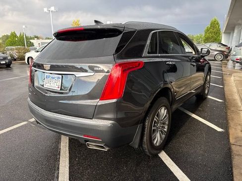 Used 2019 Cadillac XT5 Luxury AWD/4WD image 3