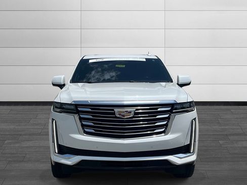 Used 2024 Cadillac Escalade Premium Luxury Platinum AWD/4WD image 8