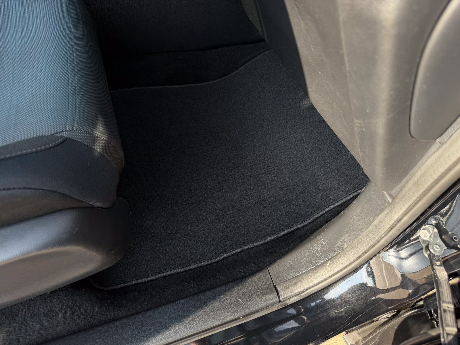 Used 2017 Honda CR-V EX image 14