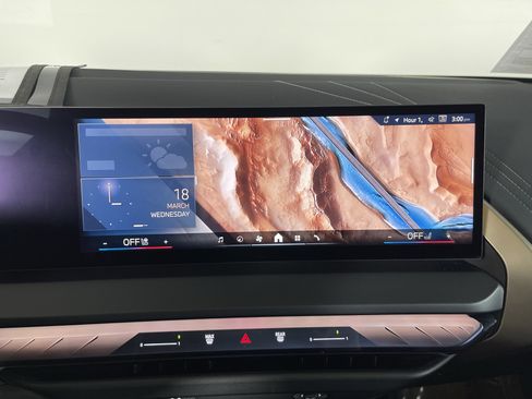 Certified 2025 BMW X3 xDrive30i image 13