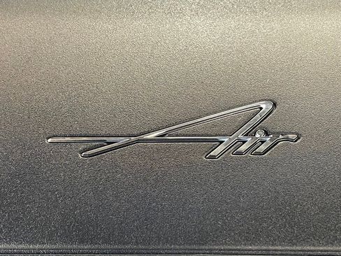 Used 2024 Lucid Air Touring image 47