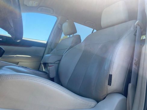 Used 2013 Subaru Outback 2.5i Limited AWD/4WD image 5