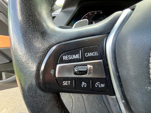 Used 2022 BMW X5 xDrive40i w/ Premium Package AWD/4WD image 17
