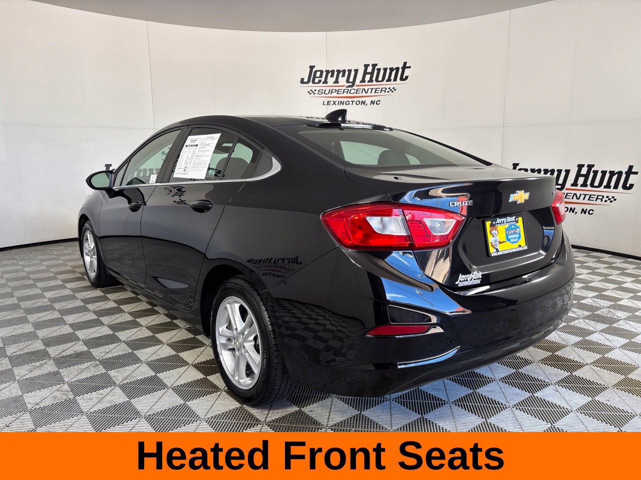 Used 2018 Chevrolet Cruze LT w/ LT Fleet Convenience Package FWD image 8