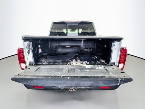 Used 2017 Honda Ridgeline RTL-E image 29