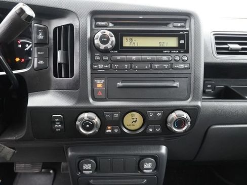 Used 2014 Honda Ridgeline Sport image 26